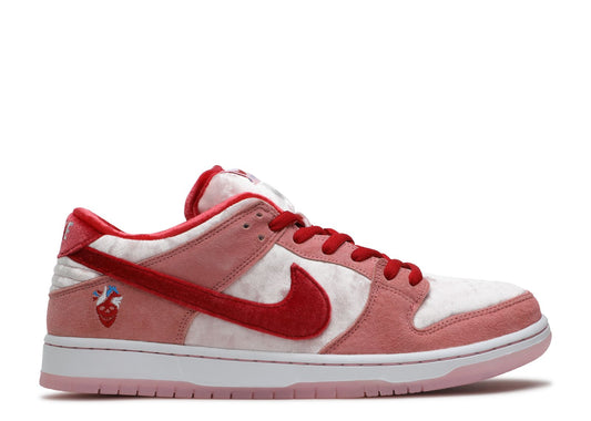 Nike SB Dunk Low StrangeLove (Spécial Box)